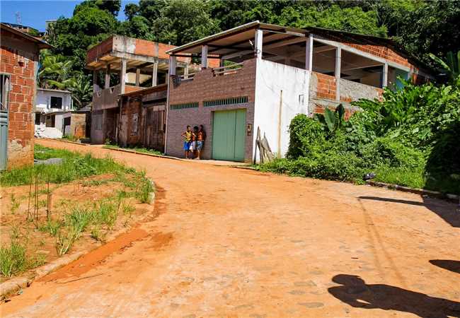 Seinfra; obras; Rua Ouro verde; vila queiroz